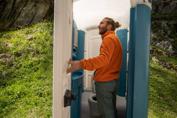Best Portable bathroom rental  in Leonardo, NJ